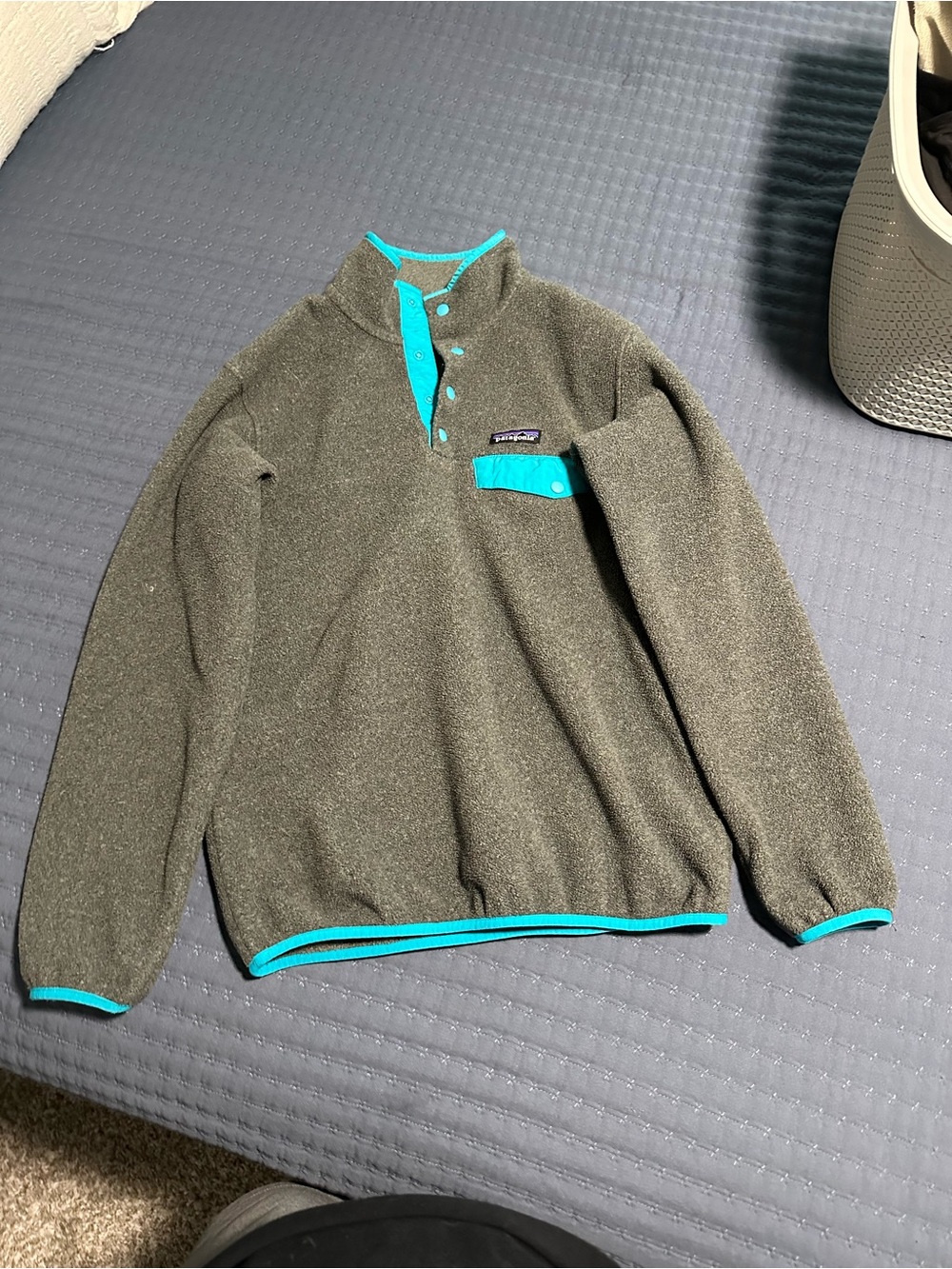 Patagonia women’s Fleece Pullover
